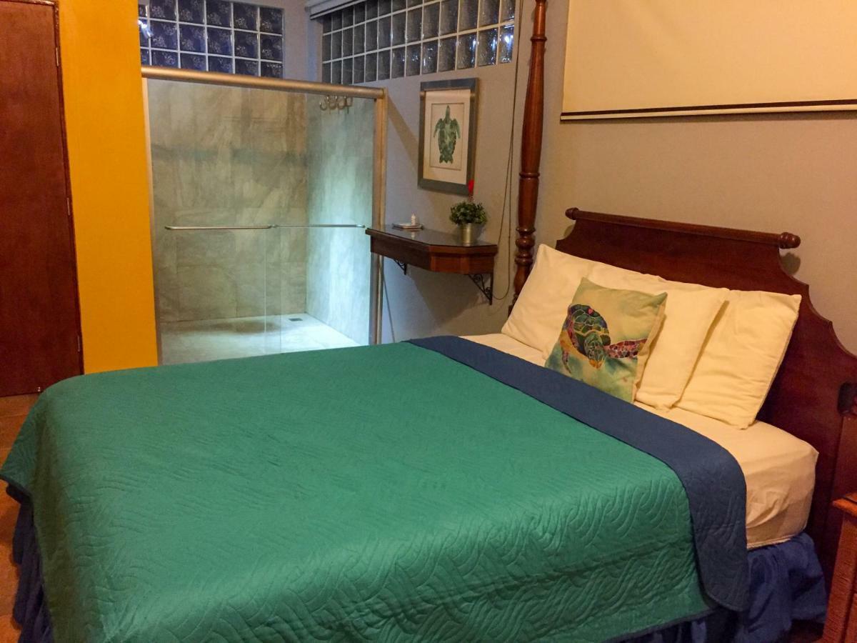 Parador Turtle Bay Inn ลาปาร์เกรา ภายนอก รูปภาพ